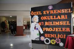 Evrensel Kolej